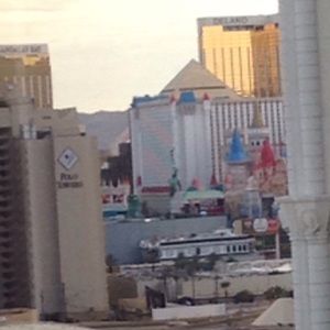 Meet your Posher, Claudia